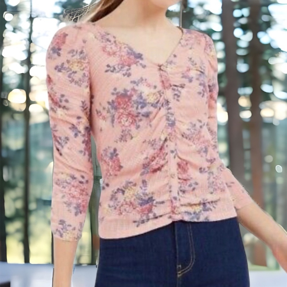 🌸NWT Crave Fame Femme Tops Crave Fame Femme Utility Juniors’ Floral Top-XL🌸
